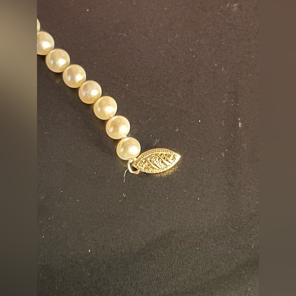 Pearl Bracelet 7.5” - Picture 3 of 5